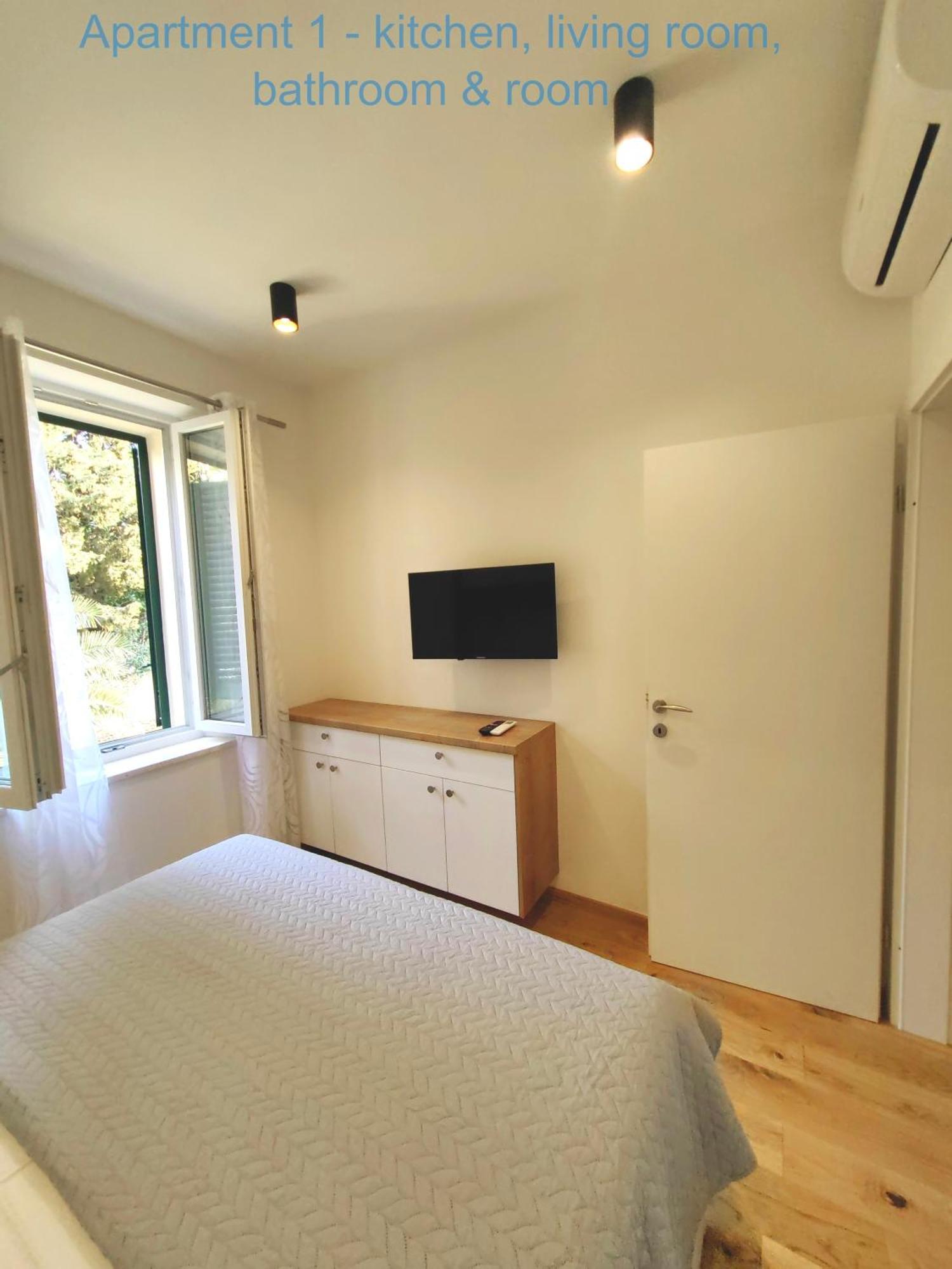 Relax And Enjoy Apartments Сплит Экстерьер фото