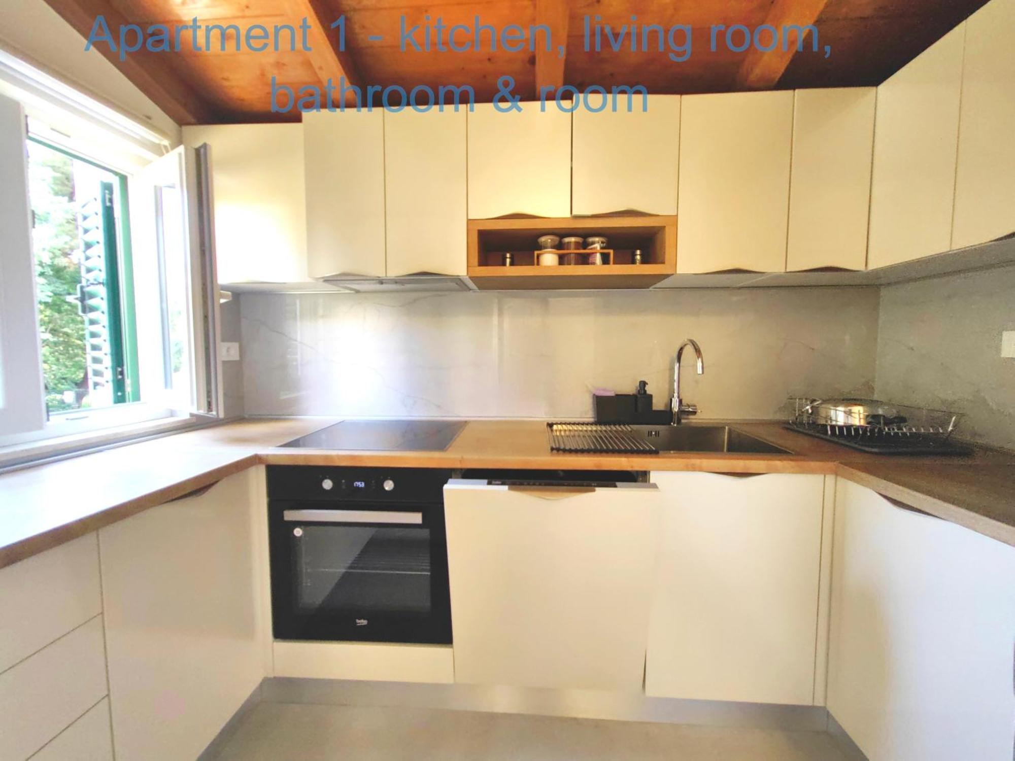 Relax And Enjoy Apartments Сплит Экстерьер фото